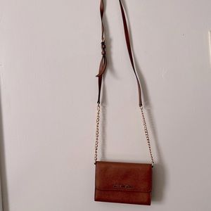 Michael kors crossbody